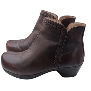 Dansko Women’s Brown Leather Ankle Boots with Braided Detail - US Size 7
